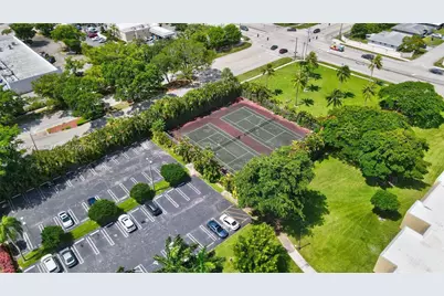 6350 NW 62nd St #308, Tamarac, FL 33319 - Photo 31