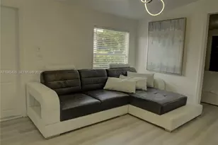 19800 SW 180th Ave, Miami, FL 33187 - Photo 3