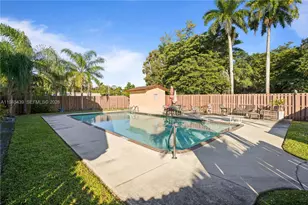 4880 SW 64th Way, Davie, FL 33314 - Photo 45