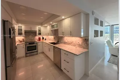 531 N Ocean Blvd #404, Pompano Beach, FL 33062 - Photo 5