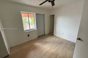 341 Aladdin St, Opa-Locka, FL 33054 - Photo 15