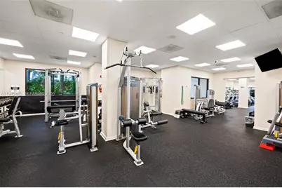2333 Brickell Ave #1909, Miami, FL 33129 - Photo 21