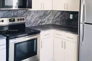 1003 NW 73 St, Miami, FL 33150 - Photo 3