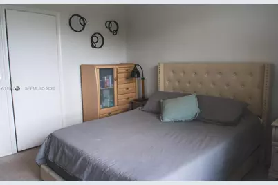 201 Mallory Ct, Weston, FL 33326 - Photo 13