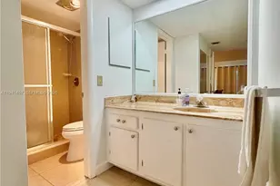 2324 S Cypress Bend Dr, Pompano Beach, FL 33069 - Photo 31