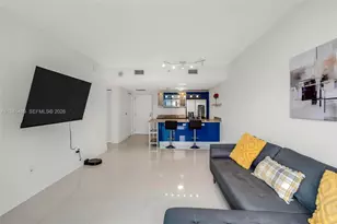 185 SW 7th St, Miami, FL 33130 - Photo 13