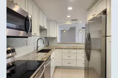 5201 Orduna Dr #14, Coral Gables, FL 33146 - Photo 5