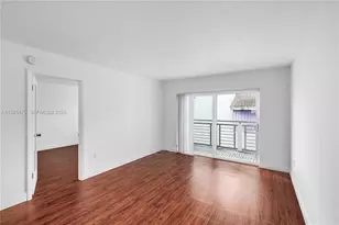 716 Michigan Ave, Miami Beach, FL 33139 - Photo 1