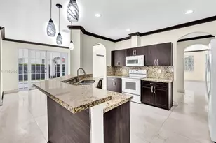 1102 SW 149th Path, Miami, FL 33194 - Photo 13