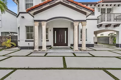 1102 SW 149th Path #0, Miami, FL 33194 - Photo 3