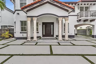 1102 SW 149th Path, Miami, FL 33194 - Photo 3