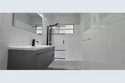 75 SW 32nd Ct Rd, Miami, FL 33135 - Photo 27