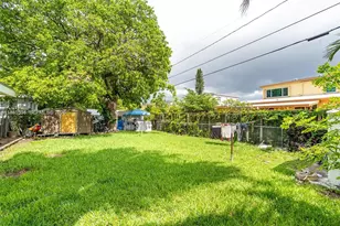 2331 NW 14th St, Miami, FL 33125 - Photo 11