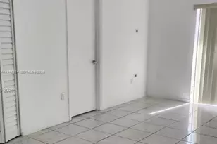 4841 NW 7th St, Miami, FL 33126 - Photo 5