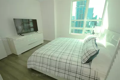 950 Brickell Bay Dr #3609, Miami, FL 33131 - Photo 37