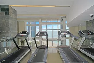 18201 Collins Ave, Sunny Isles Beach, FL 33160 - Photo 29