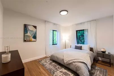 360 NE 87th St, El Portal, FL 33138 - Photo 21
