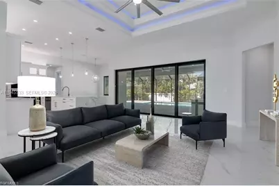 2406 SW 54th Ln, Cape Coral, FL 33914 - Photo 9