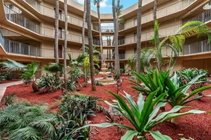 8635 NW 8th St, Miami, FL 33126 - Photo 23