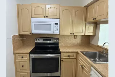 11780 SW 18th St #414-2, Miami, FL 33175 - Photo 9