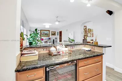 6250 SW 19th St, Miami, FL 33155 - Photo 13