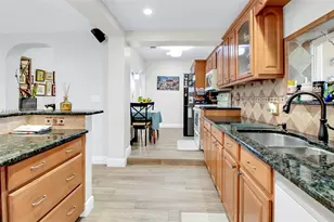 6250 SW 19th St, Miami, FL 33155 - Photo 9