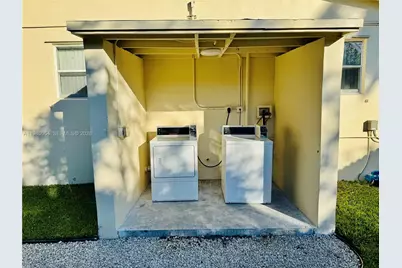 609 NW 2nd Ave #4, Hallandale Beach, FL 33009 - Photo 13