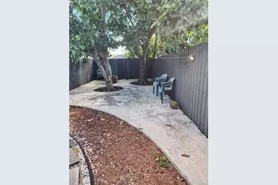 1360 NE 144th St #3, Miami, FL 33161 - Photo 11