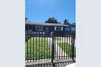 1360 NE 144th St #3, Miami, FL 33161 - Photo 9