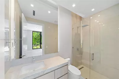 11636 NE 7th Ave, Biscayne Park, FL 33161 - Photo 21