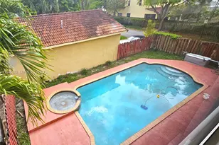 11025 SW 156th Pl, Miami, FL 33196 - Photo 3