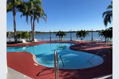 2880 N Oakland Forest Dr #313, Oakland Park, FL 33309 - Photo 9