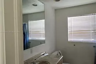 737 W Dayton Cir, Fort Lauderdale, FL 33312 - Photo 3