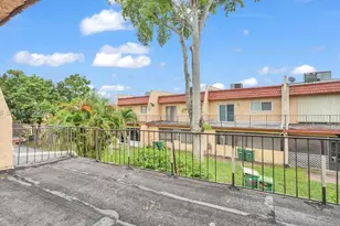 6 Spinning Wheel Ln, Tamarac, FL 33319 - Photo 29