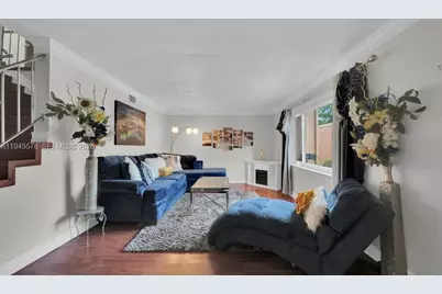 6 Spinning Wheel Ln, Tamarac, FL 33319 - Photo 5