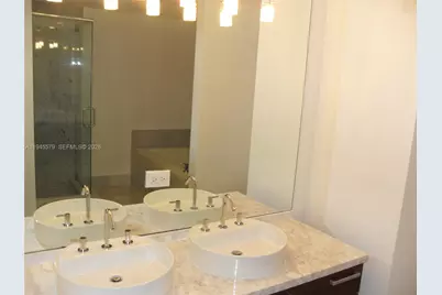 244 Biscayne Blvd #1210, Miami, FL 33132 - Photo 21