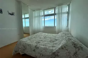 7135 Collins Ave, Miami Beach, FL 33141 - Photo 29