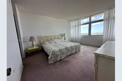 7135 Collins Ave #PH5, Miami Beach, FL 33141 - Photo 37