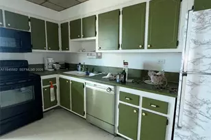 7135 Collins Ave, Miami Beach, FL 33141 - Photo 61