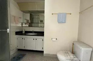 7135 Collins Ave, Miami Beach, FL 33141 - Photo 25