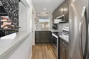 5300 Washington St, Hollywood, FL 33021 - Photo 17