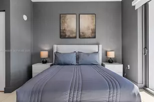 239 SW 9th St, Miami, FL 33130 - Photo 23