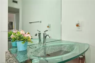 2366 E E Mall Dr, Fort Myers, FL 33901 - Photo 41