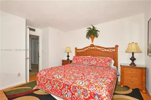 2366 E E Mall Dr, Fort Myers, FL 33901 - Photo 37