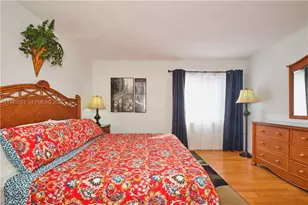 2366 E E Mall Dr, Fort Myers, FL 33901 - Photo 33