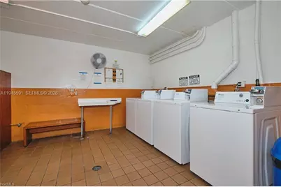 2366 E E Mall Dr #519, Fort Myers, FL 33901 - Photo 43