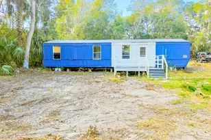 309 Holly Ave, Other City - In The State Of Florida, FL 32181 - Photo 3