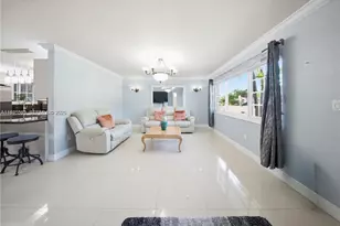 300 NE 175th St, North Miami Beach, FL 33162 - Photo 5