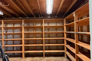 300 NE 175th St, North Miami Beach, FL 33162 - Photo 61