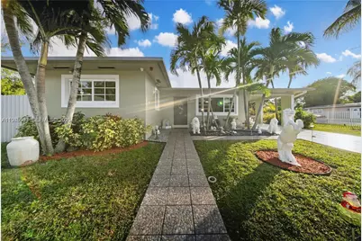300 NE 175th St, North Miami Beach, FL 33162 - Photo 21